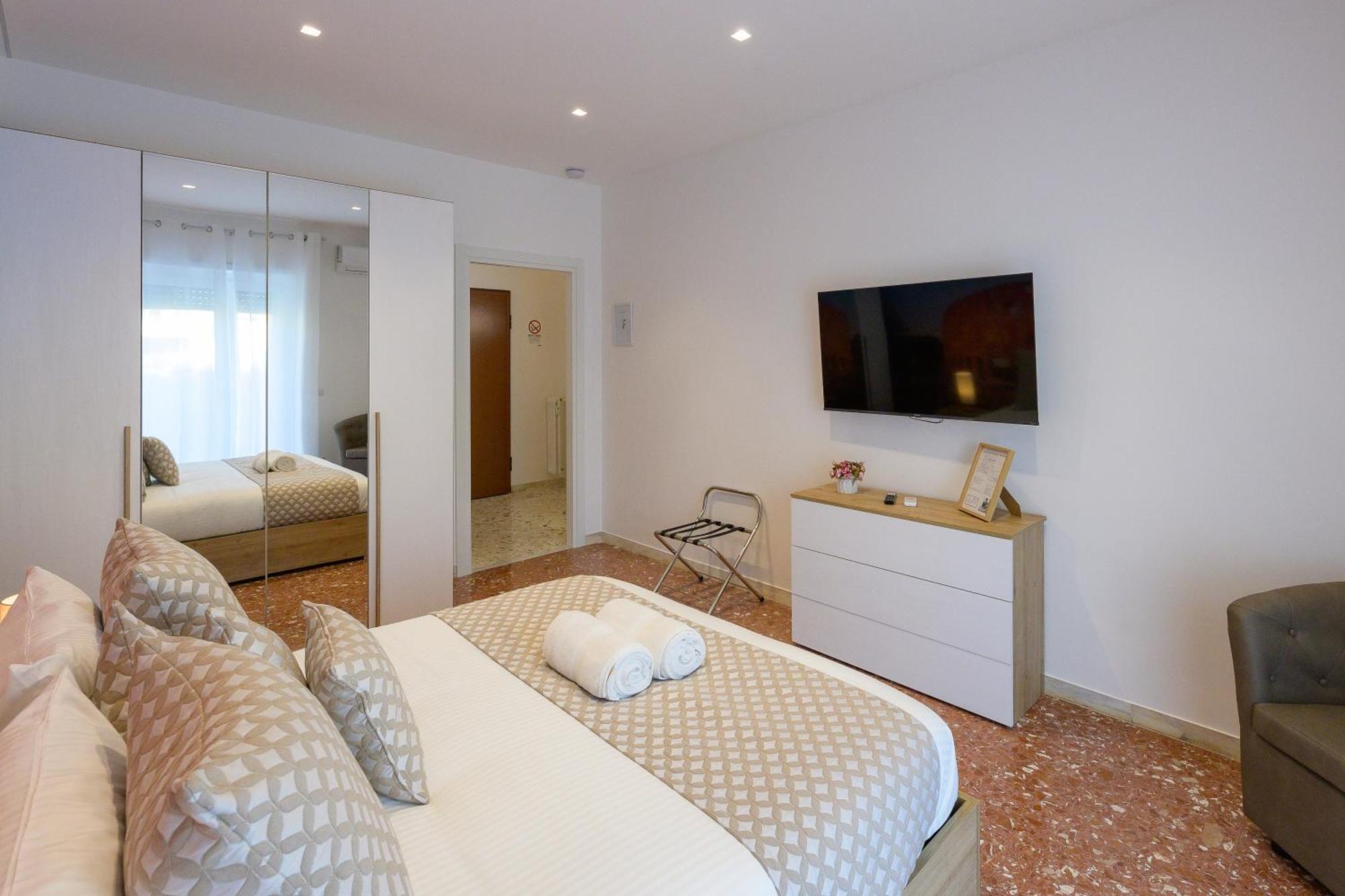 Luxury Suite-Metro Malatesta Roma Esterno foto